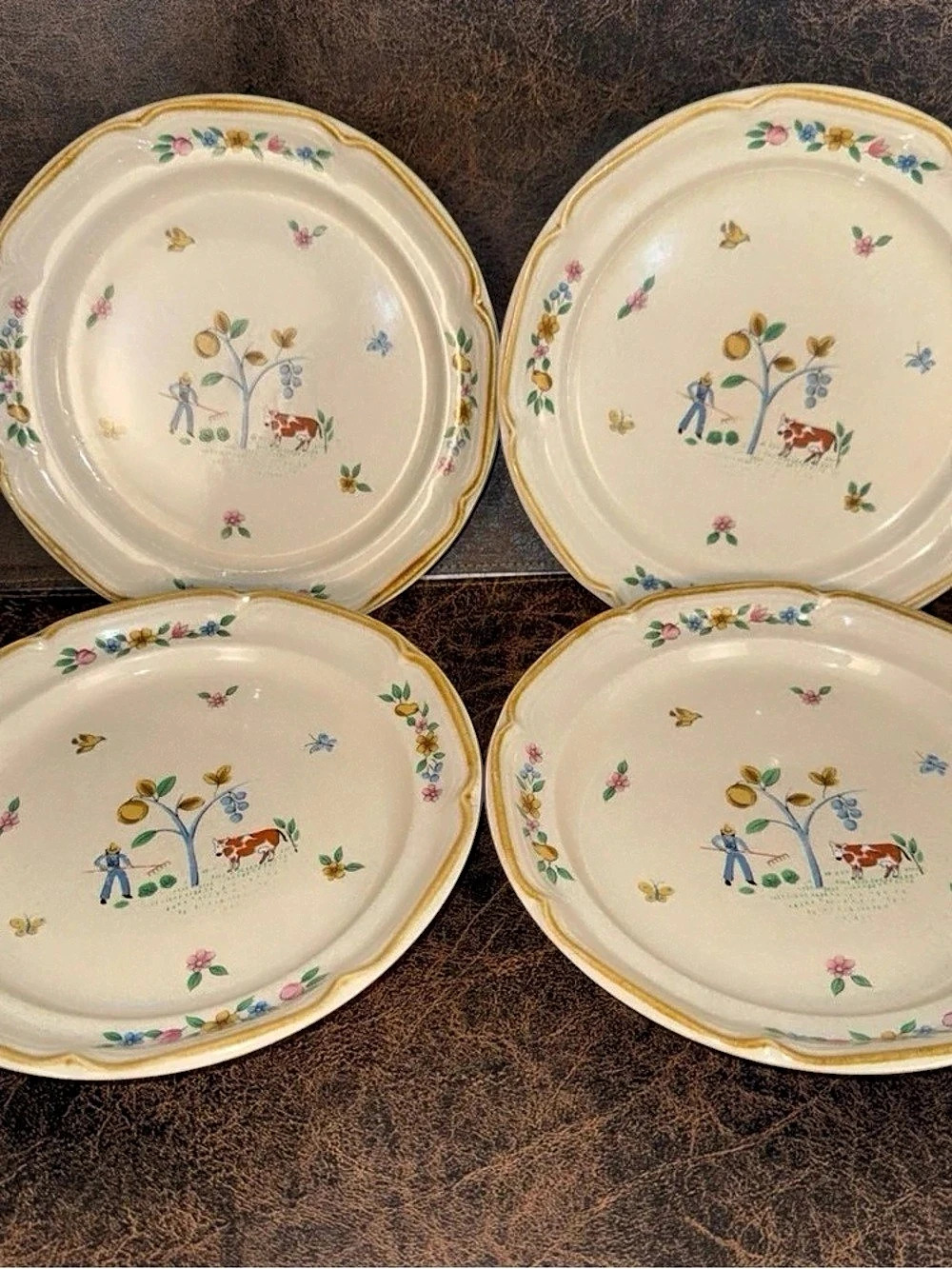 International China Company Heartland 7774 Floral Dinner Plates Set of 4